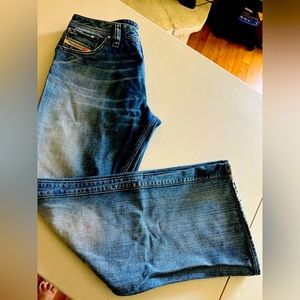 Diesel Zaf size 34 L32 button fly light-medium wash. Good condition
